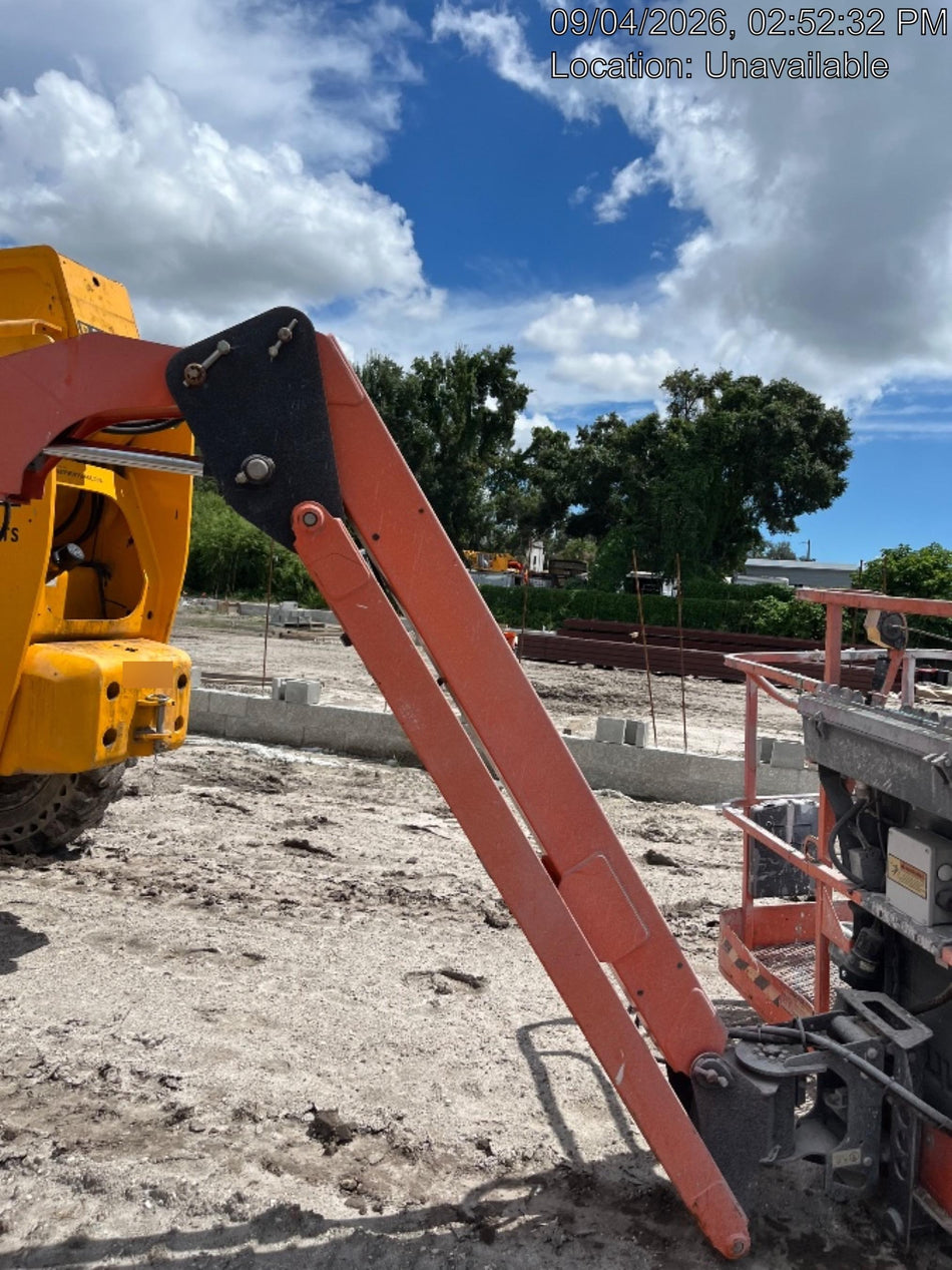 2021 JLG 460SJ