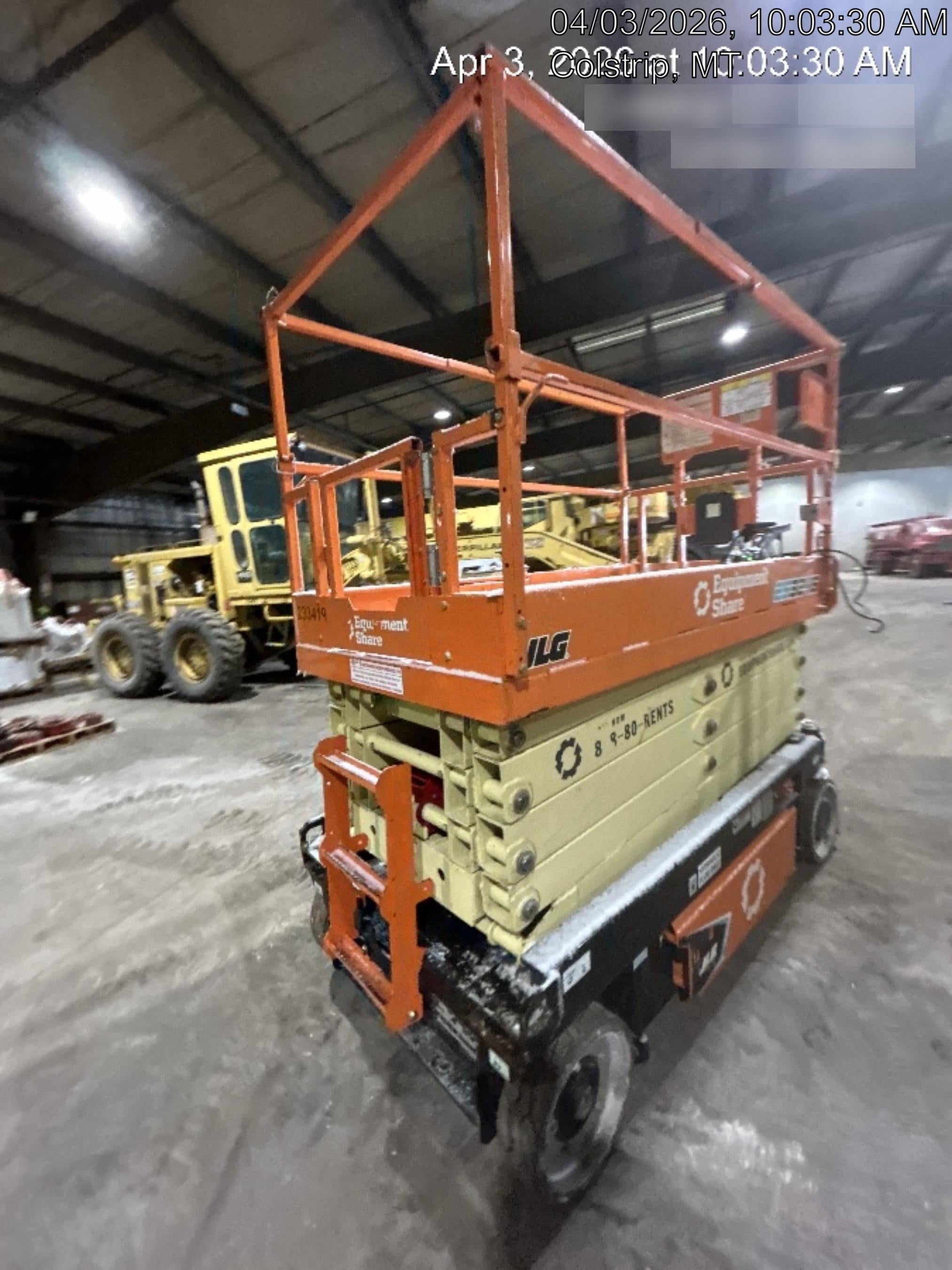 2022 JLG ES3246