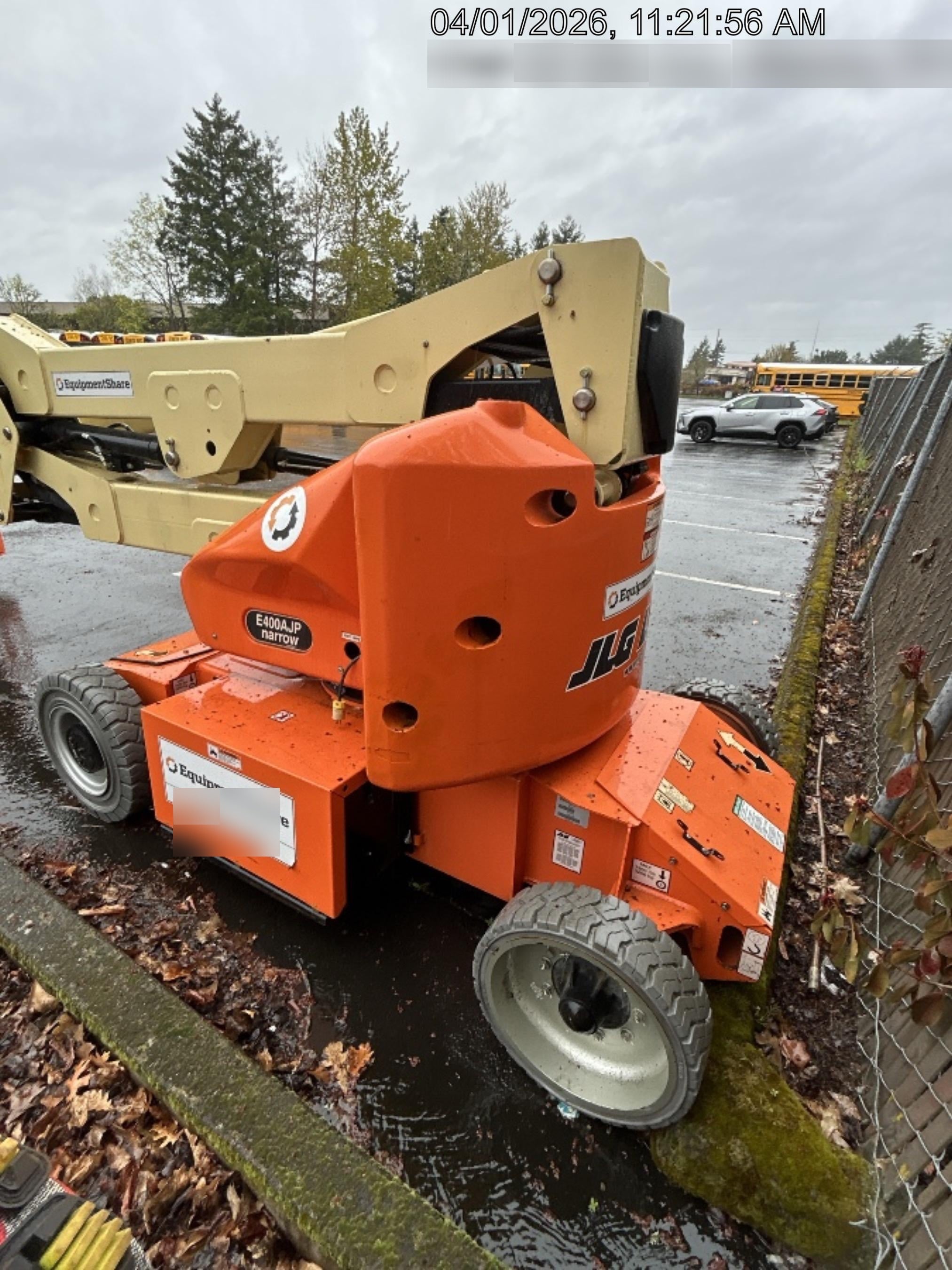 2019 JLG E400AJPN