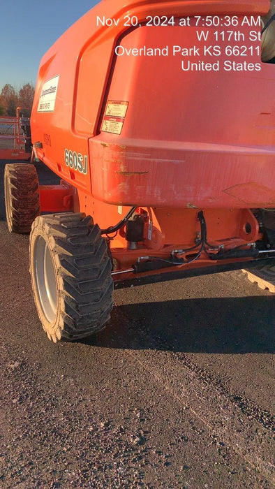 2019 JLG 660SJ