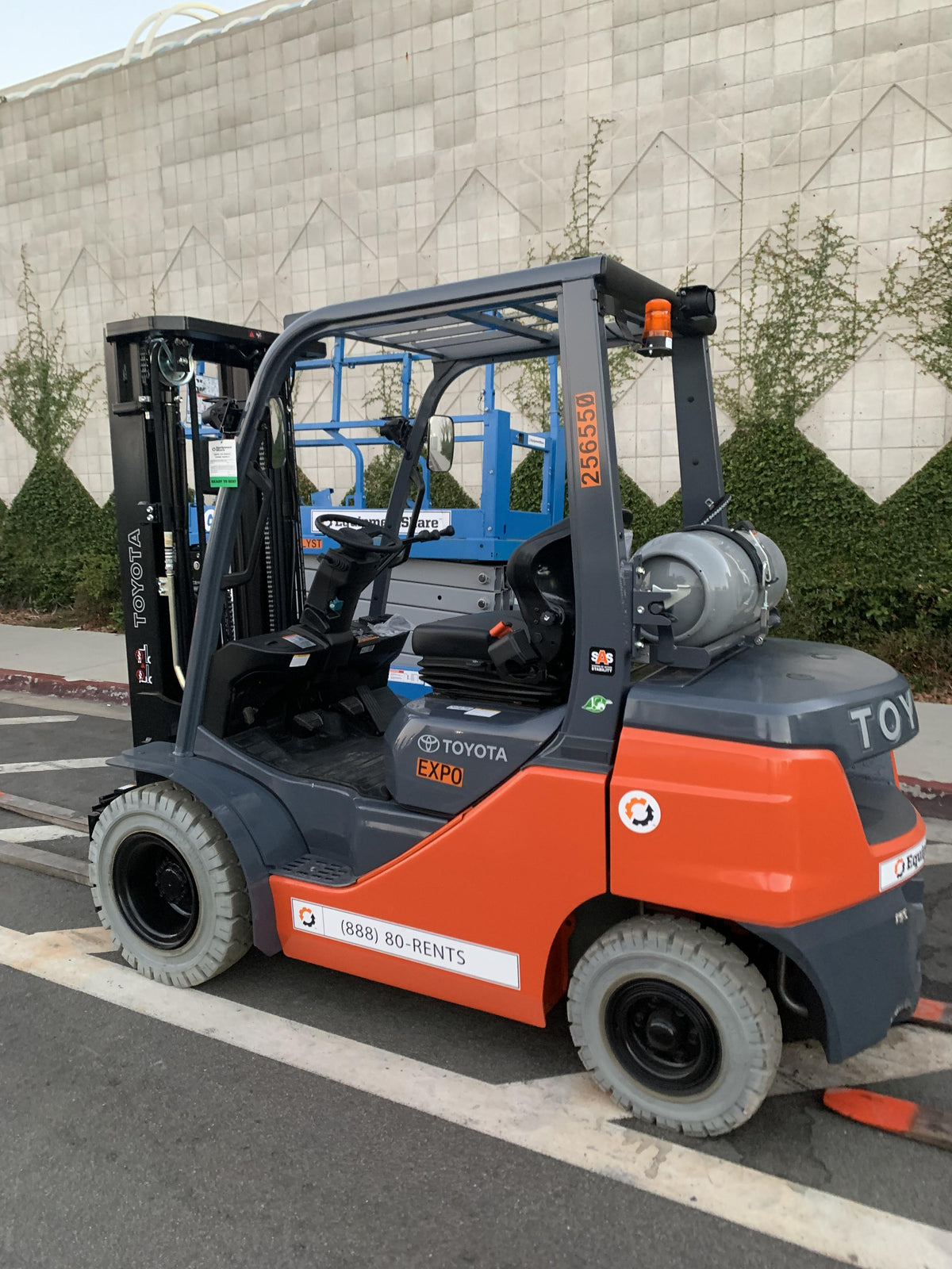 2022 TOYOTA 50-8FGU25