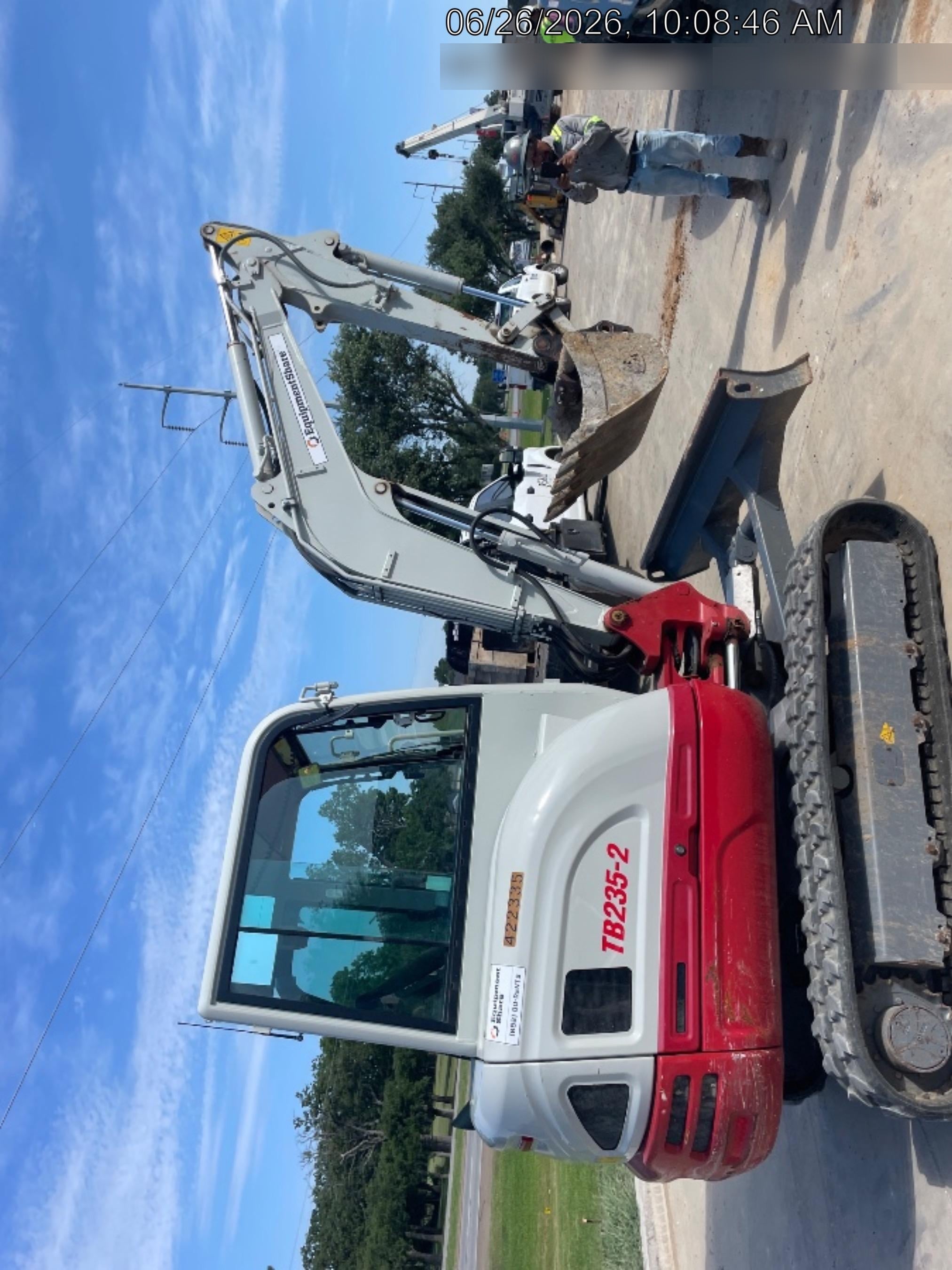 2024 TAKEUCHI TB235-2CR