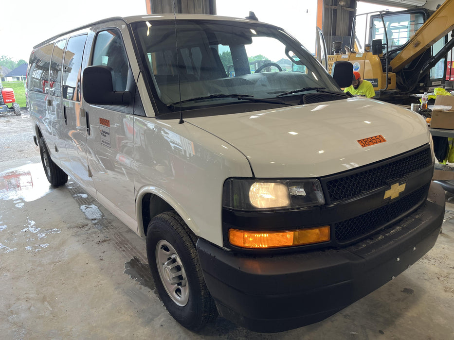 2023 CHEVROLET Express Van - Rental