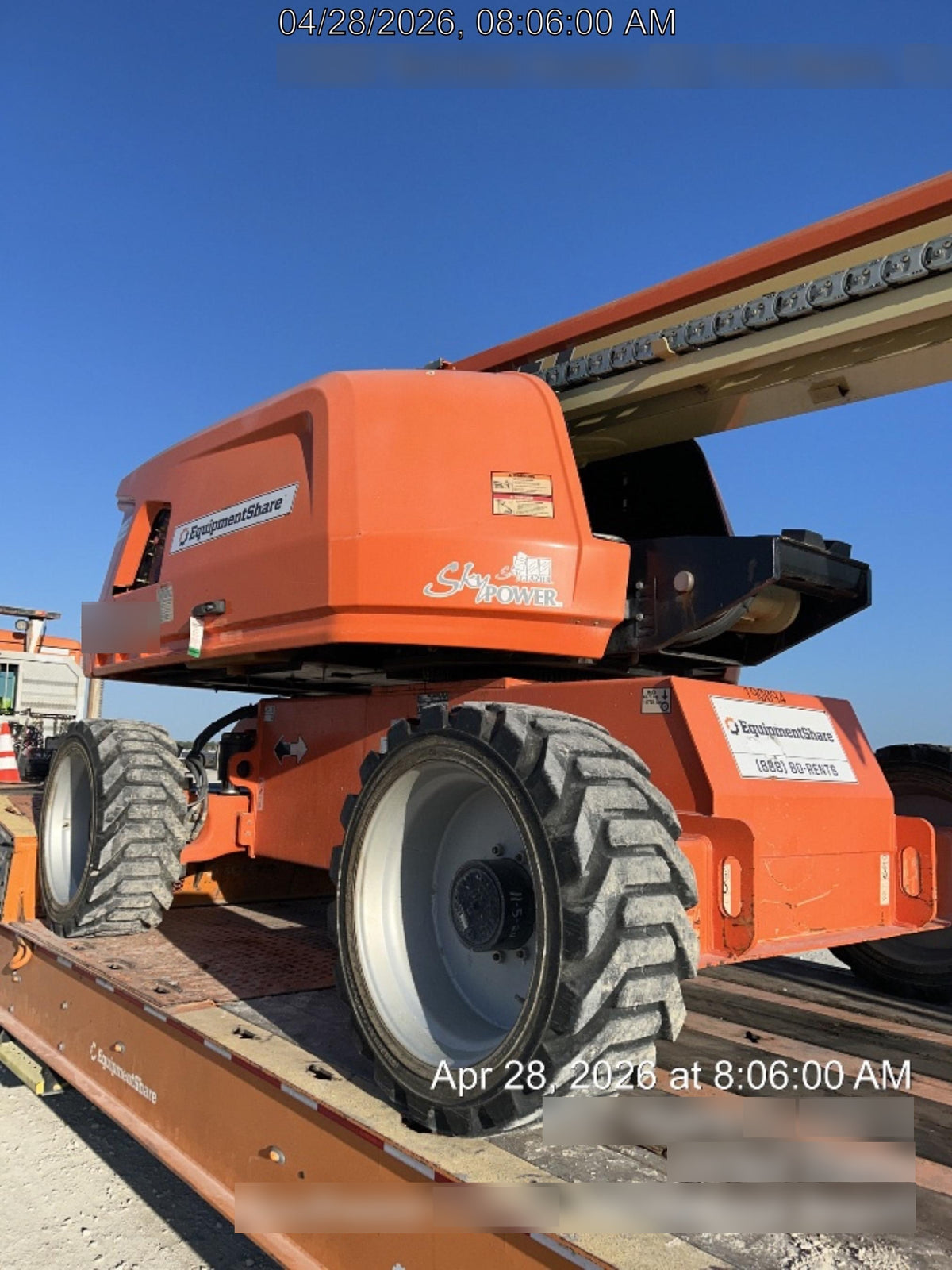 2021 JLG 660SJ