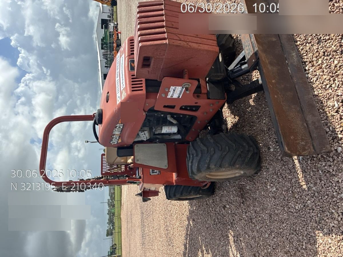 2018 DITCH WITCH RT45A