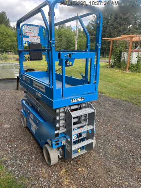 2023 GENIE GS-1932