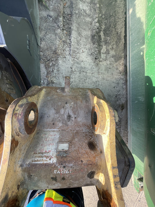 2017 CASE 36" Bucket - Case