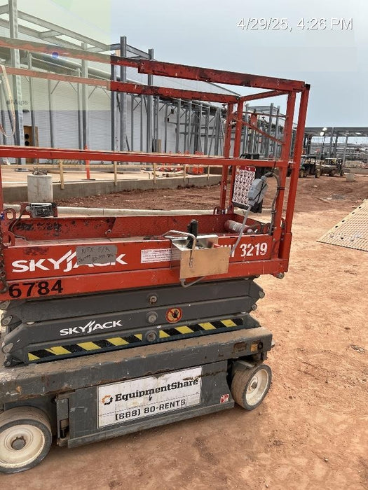 2018 SKYJACK SJIII-3219