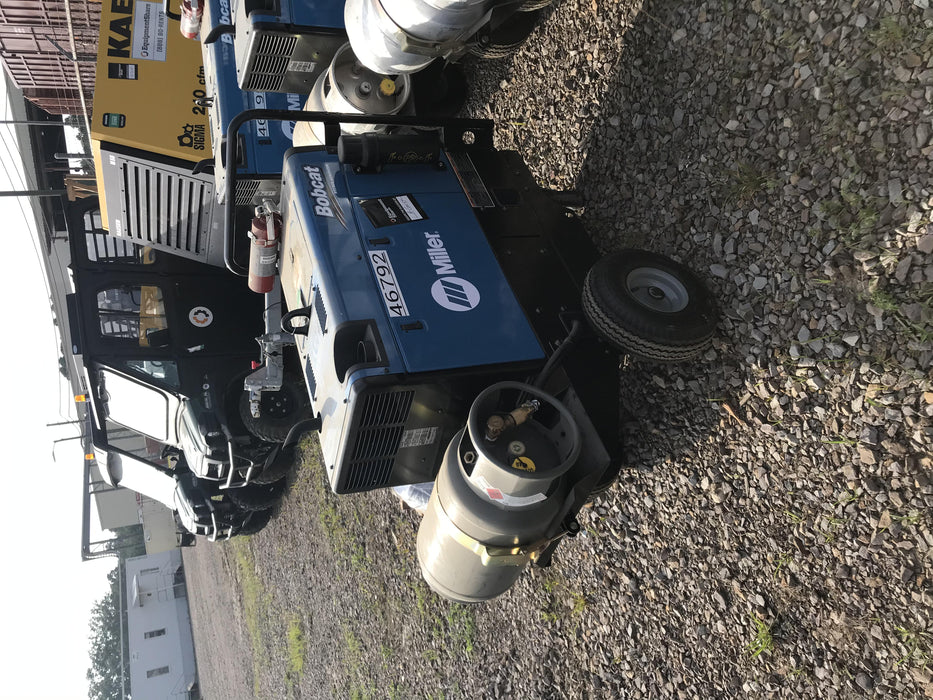 2019 Miller Electric BOBCAT 250 Standard w/Running Gear, Bracket, Hose