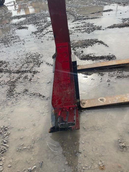 2024 ARROW MATERIAL HANDLING 48" Pallet Forks - Arrow