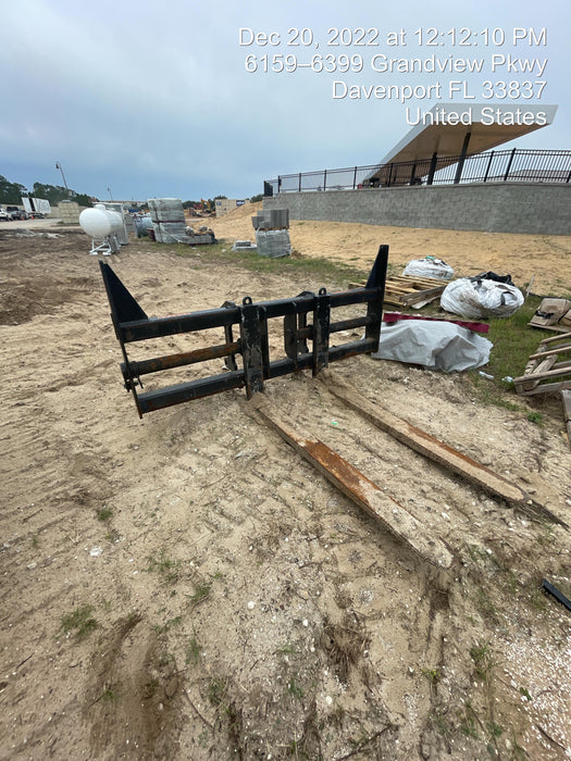 2022 PEMBERTON 72" Utility Forks