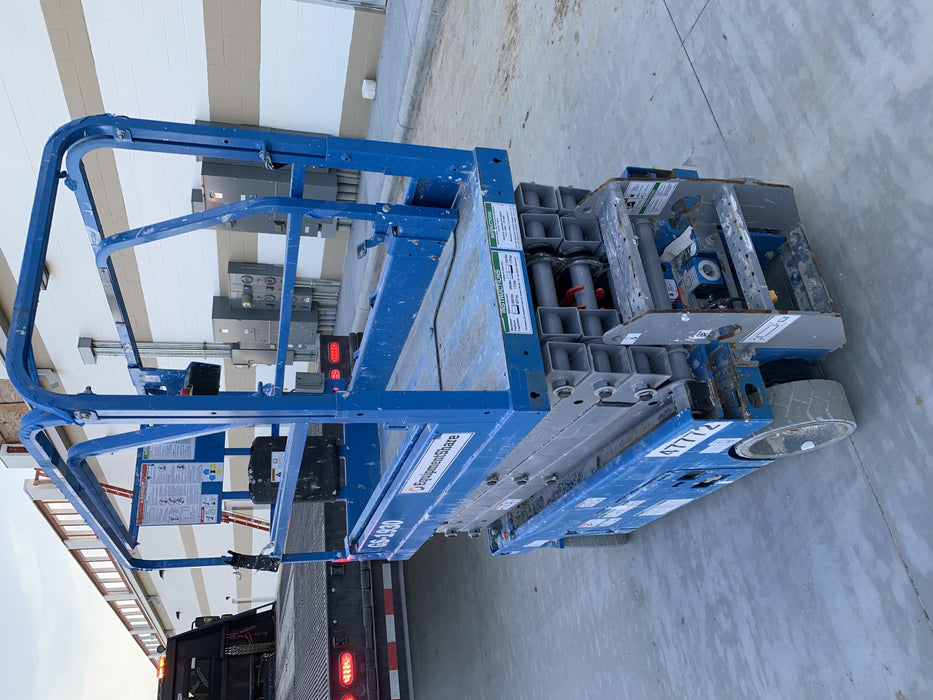 2019 Genie GS-1930 Fixed Rails with Chain Entry