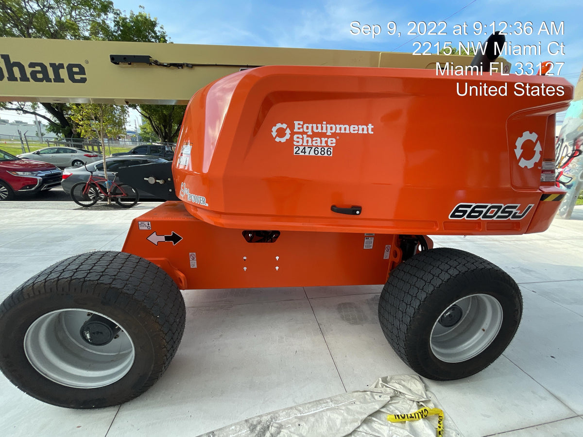 2022 JLG 660SJ