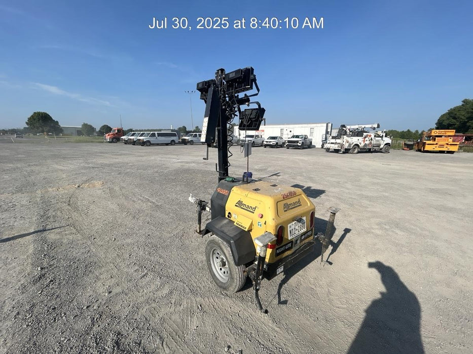 2022 Allmand NLV3GR (4) LED Light Fixture 350W, 23' Vertical Mast, 3kW Prime, Towable, ES Decals, T3