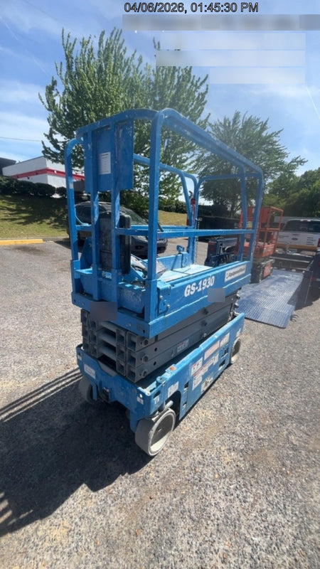 2020 Genie GS-1930 Fixed rails with chain entry gate - Pre A92.20