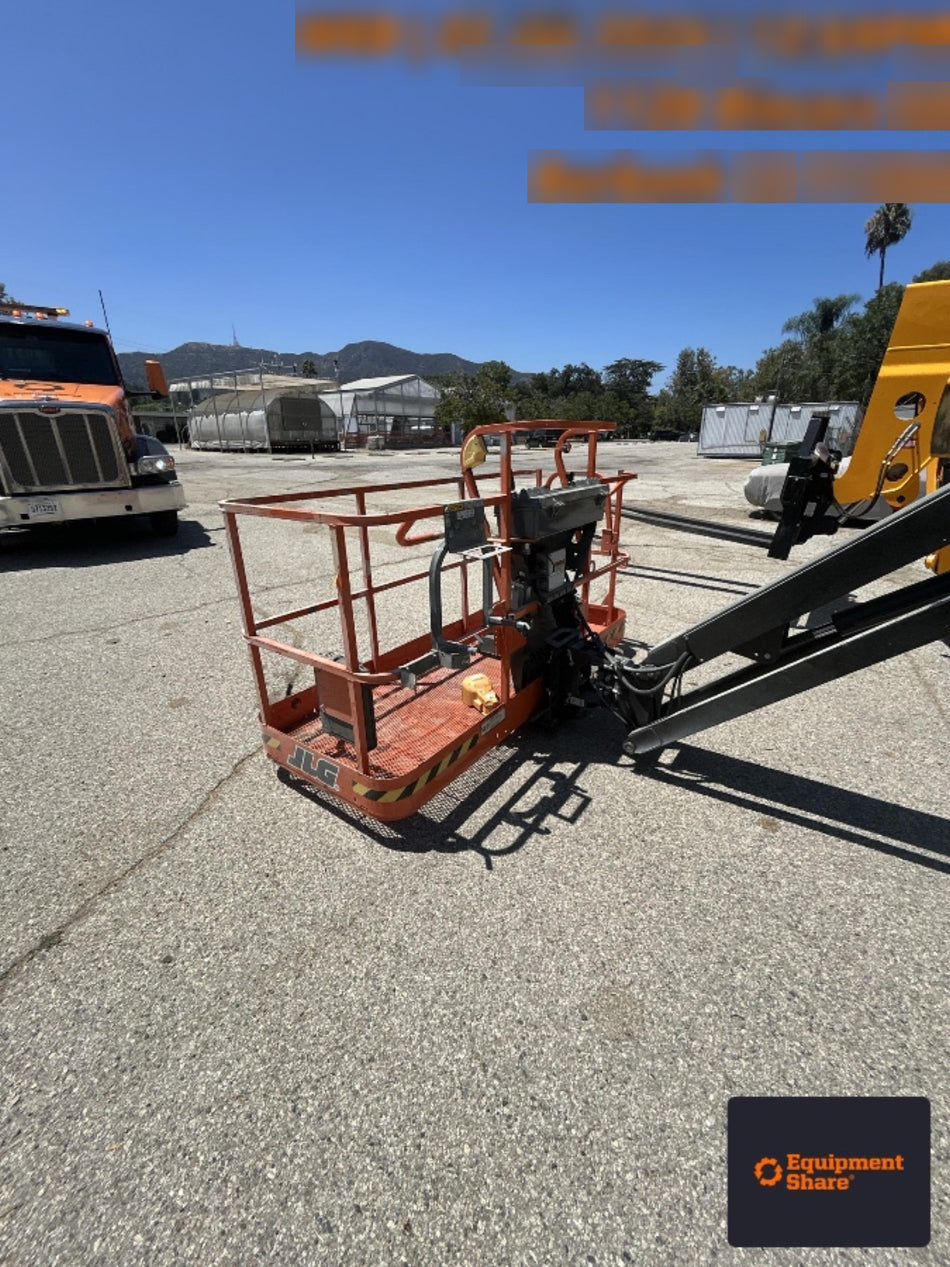 2025 JLG 460SJ