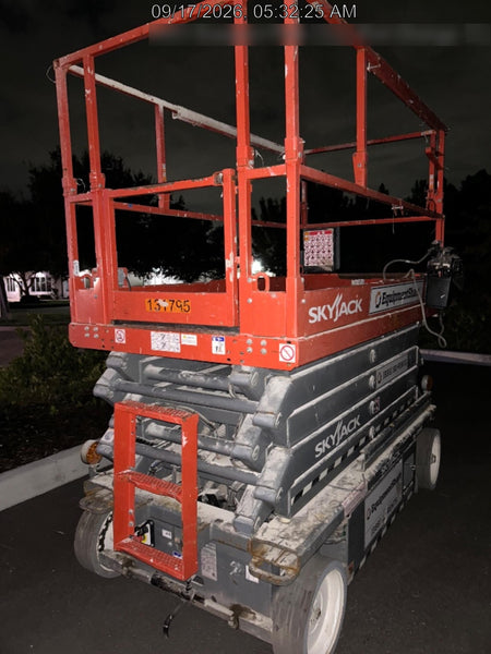 2021 SKYJACK SJ4732