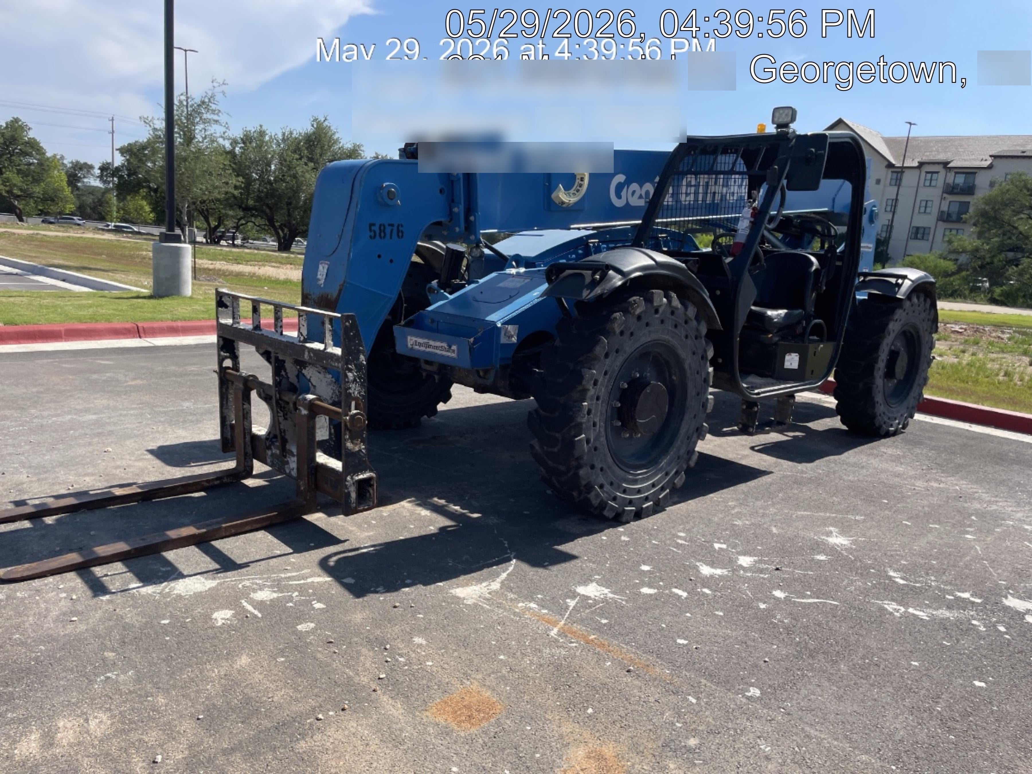 2017 GENIE GTH-844