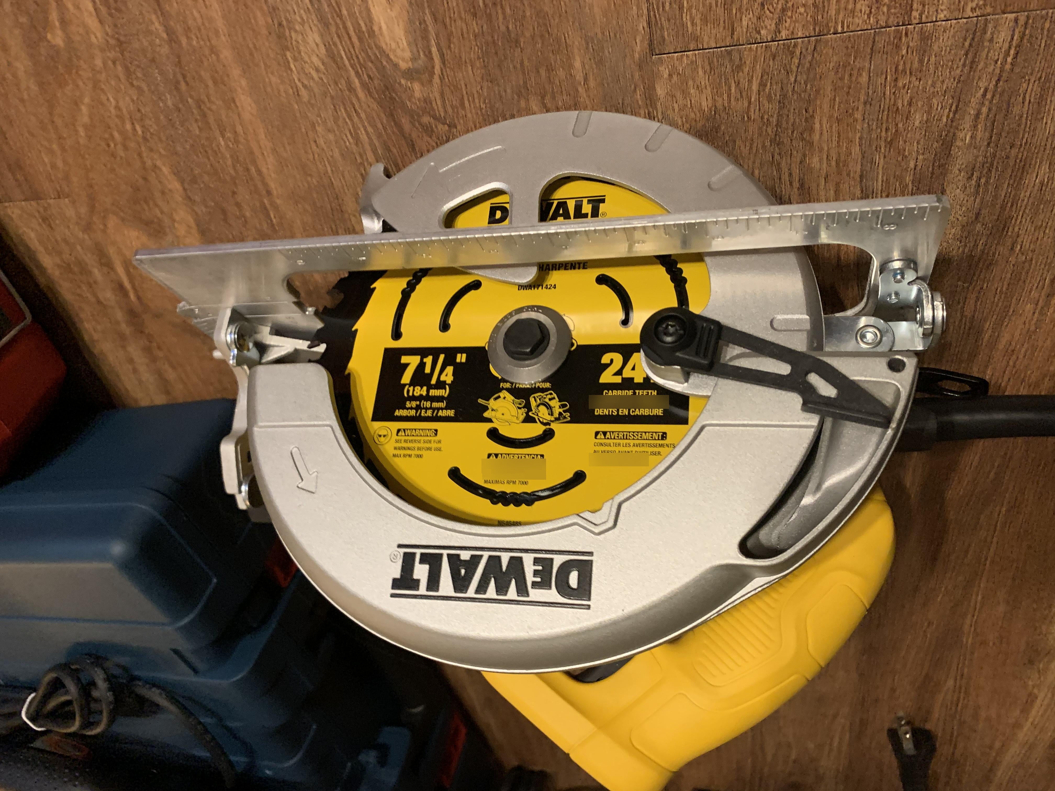 2021 DEWALT DWE575