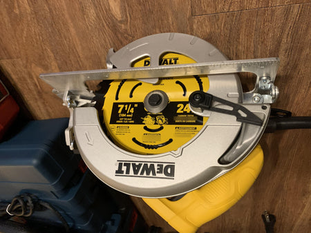 2021 DEWALT DWE575