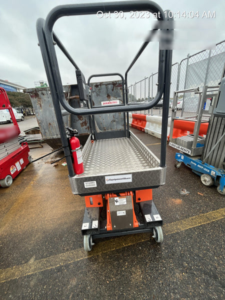 2023 JLG 1030P