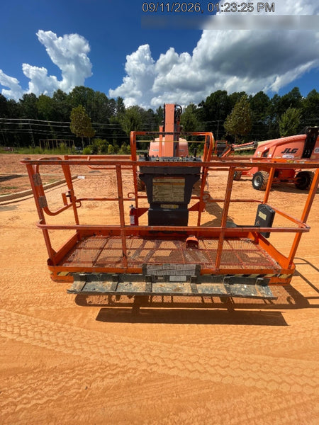2019 JLG 460SJ