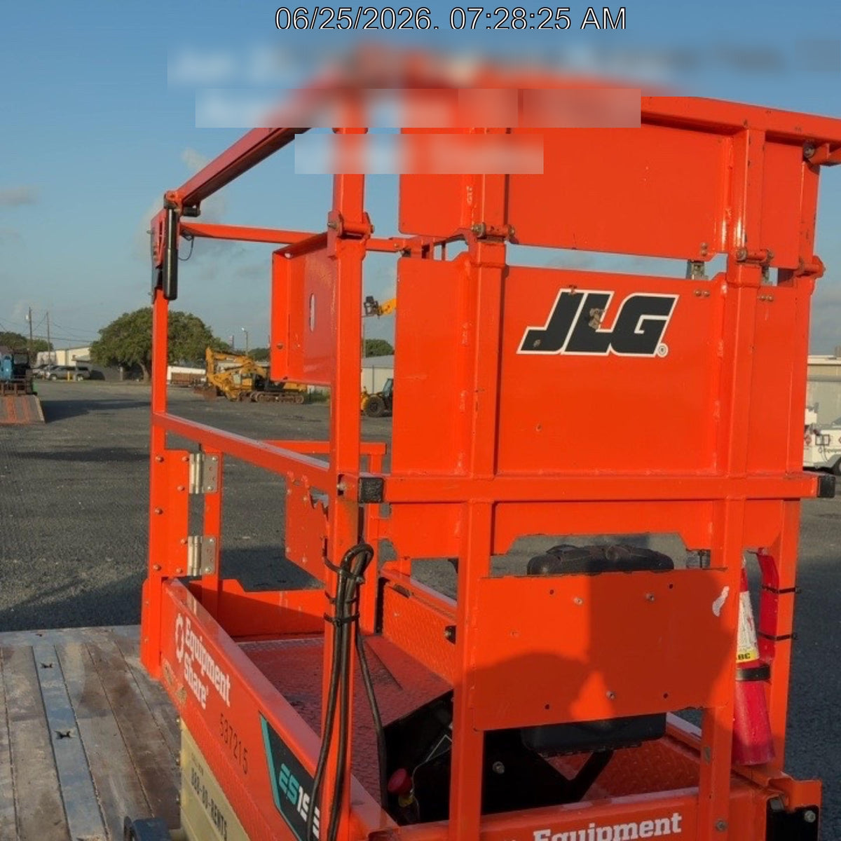 2025 JLG ES1932