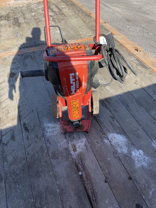 2020 HILTI TE 3000-AVR
