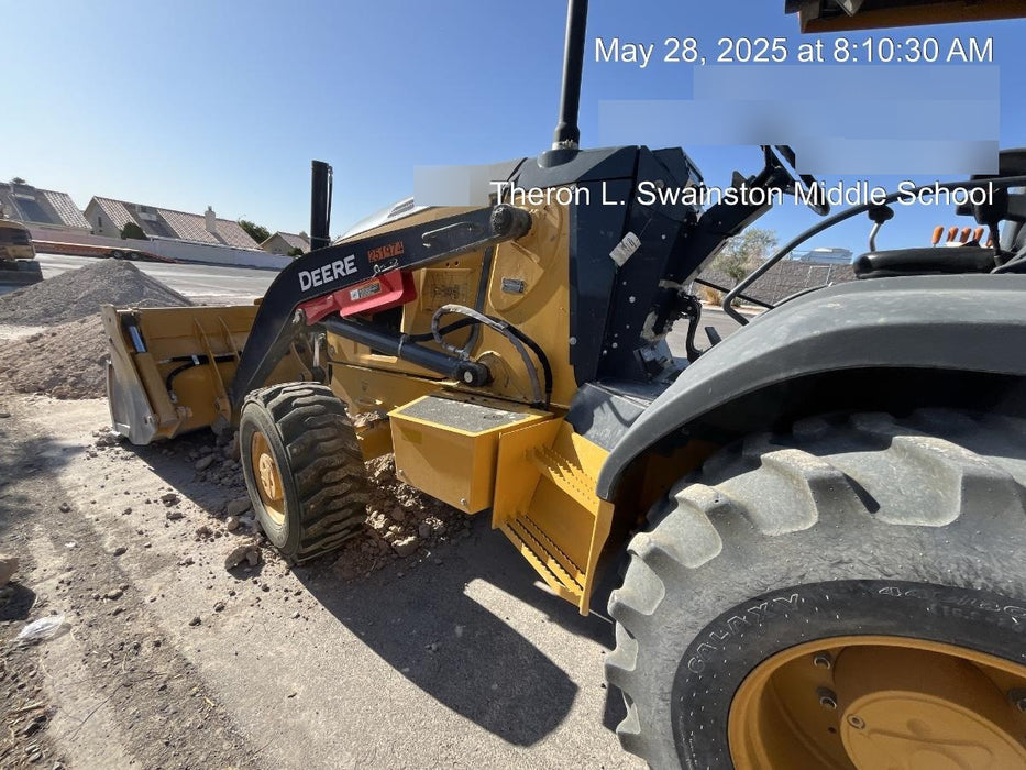 2017 JOHN DEERE 210LEP