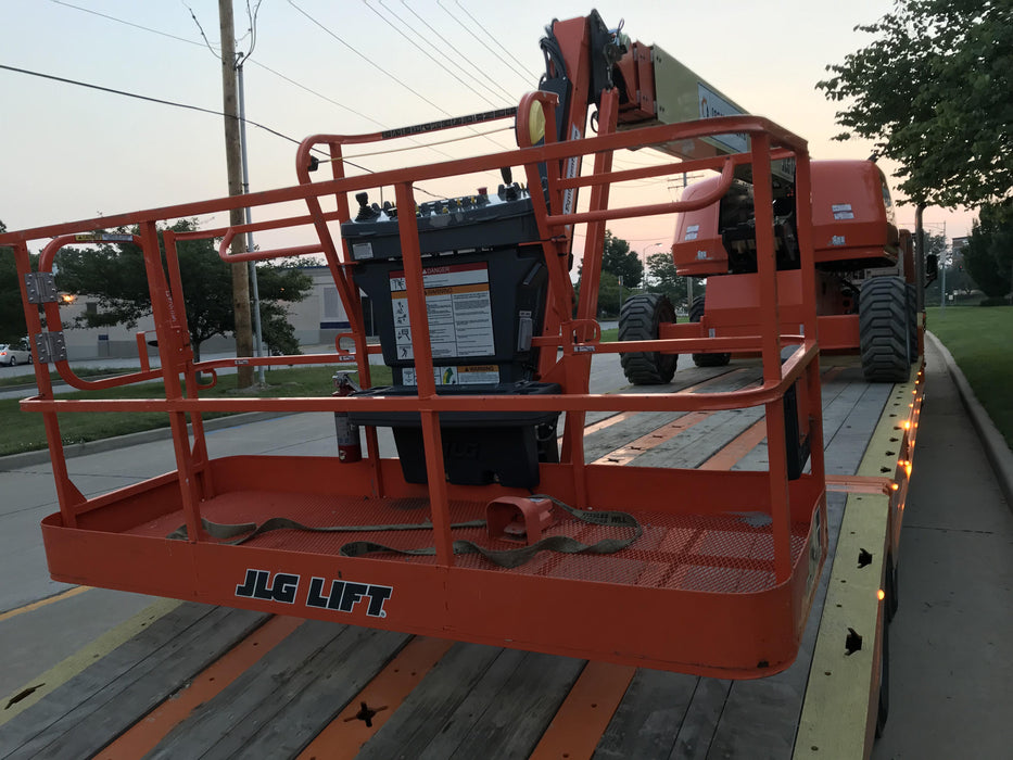 2019 JLG 660SJ