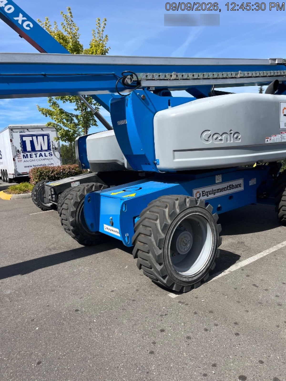 2023 GENIE Z-80/60