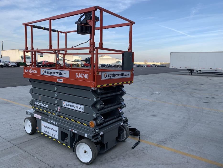 2022 SKYJACK SJ4740