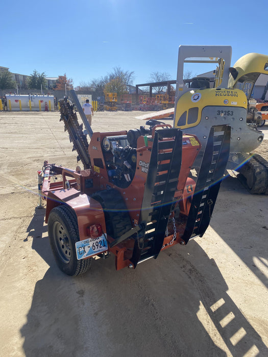 2023 DITCH WITCH C24XA