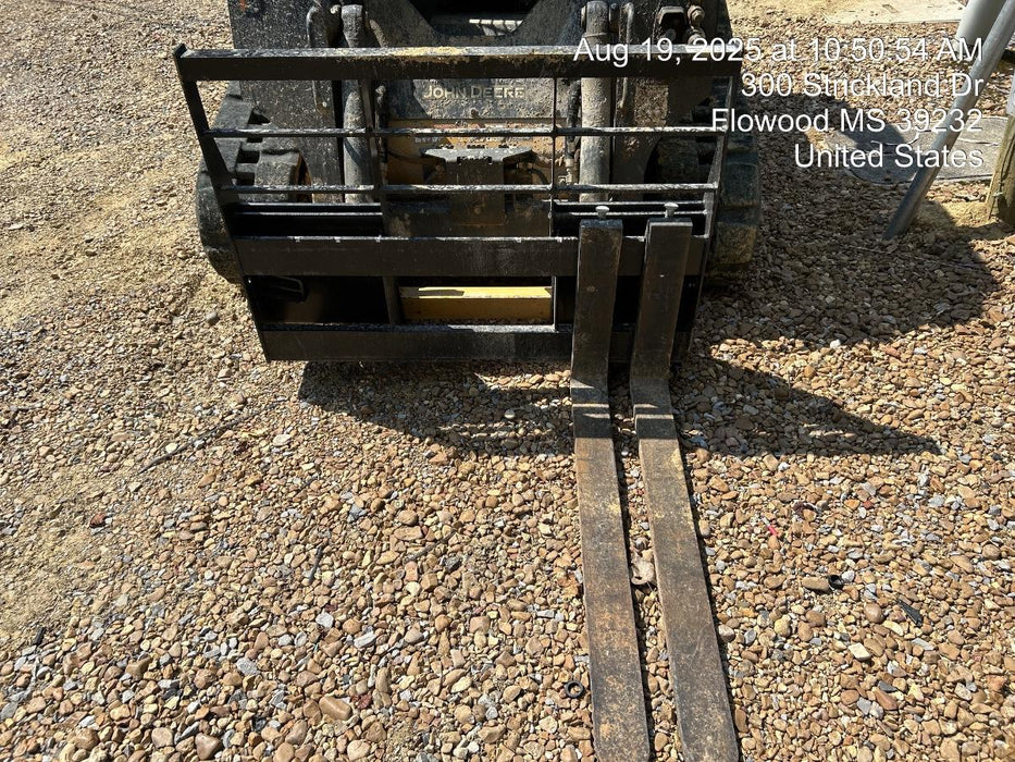 2025 ARROW MATERIAL HANDLING 24" Pallet Fork Frame