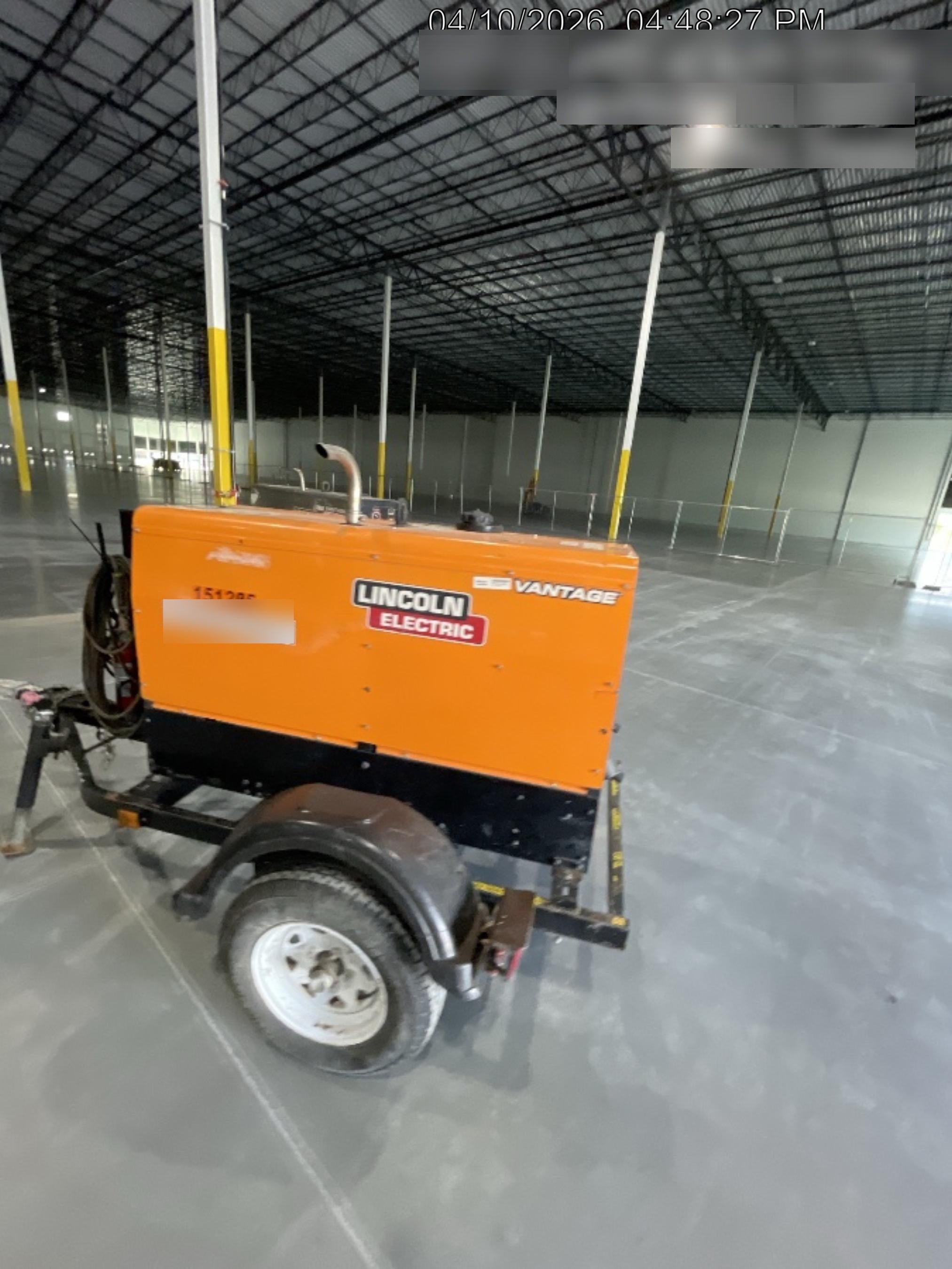 2021 Lincoln Electric Vantage 322 Vantage 322 Ready Pak 3 w/ Telematics & Decals, ORANGE (includes trailer, cable rack, fender light kit)