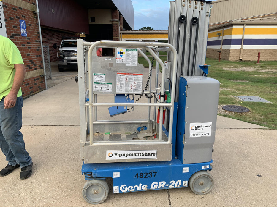 2019 GENIE GR-20