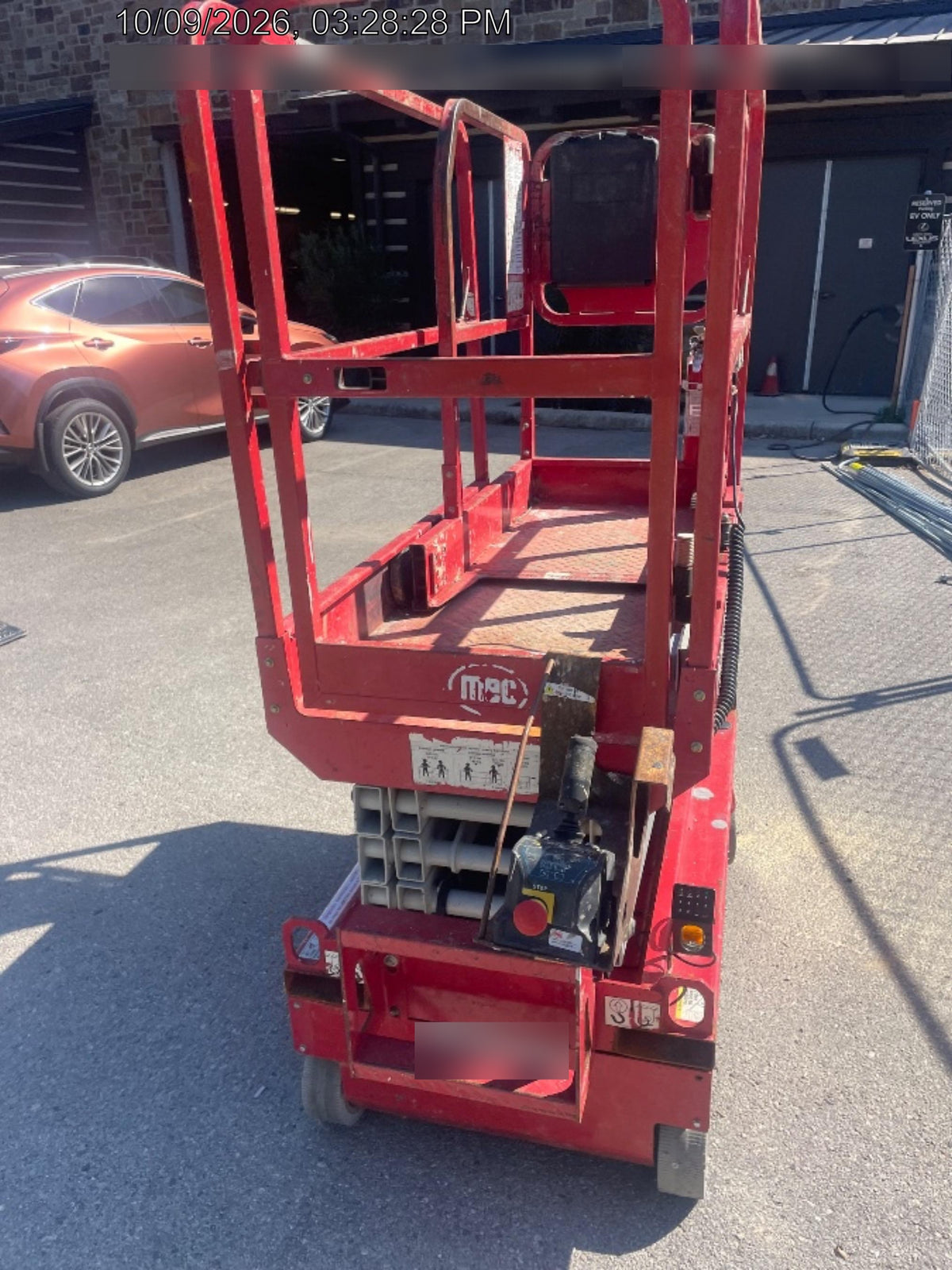 2019 MEC 1330SE MEC 1330SE w/ES Track Hardware, Full Extended 2 Year Warranty