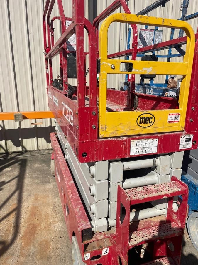 2021 MEC 2632SE