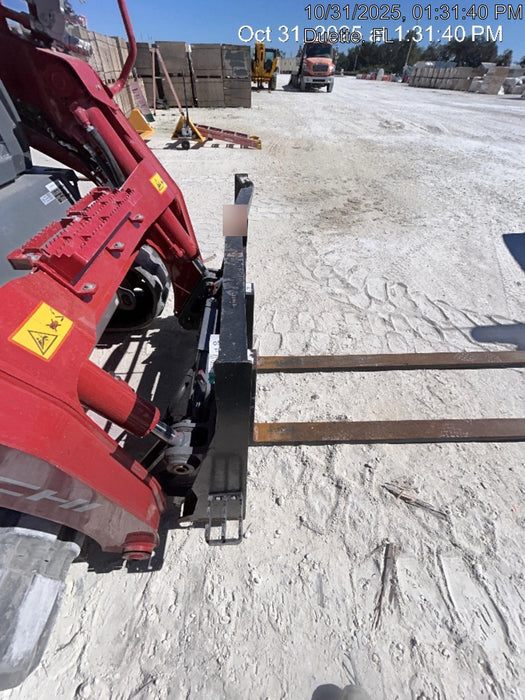 2024 ARROW MATERIAL HANDLING FS5100CB - 72"