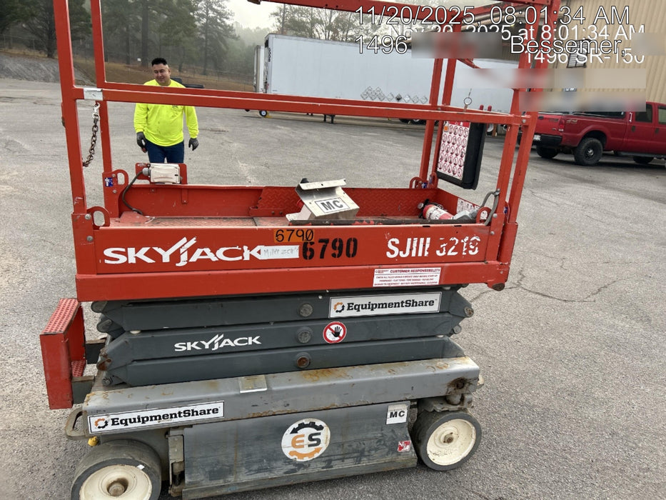 2018 SKYJACK SJIII-3219