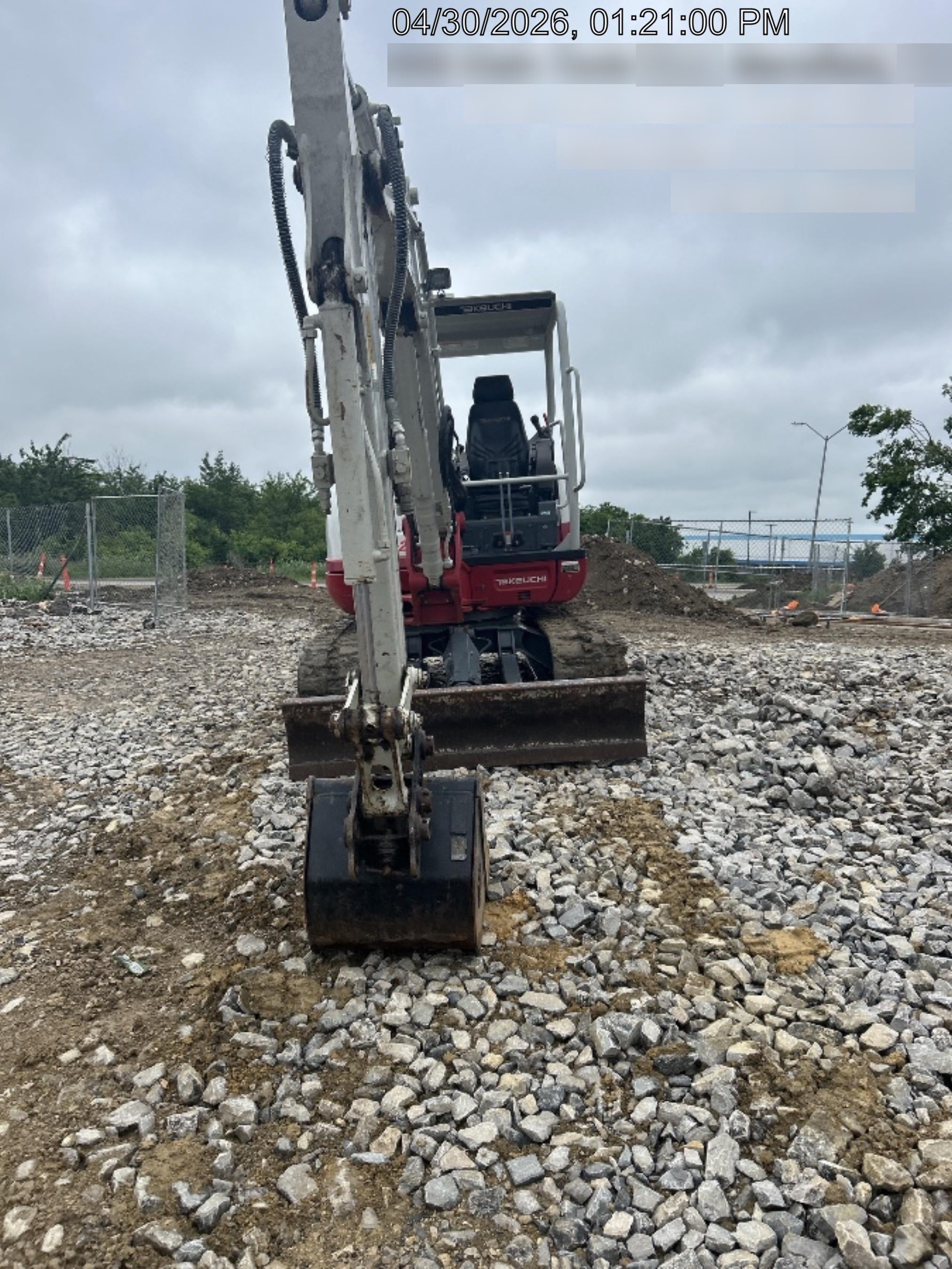 2022 TAKEUCHI TB250-2R