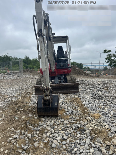 2022 TAKEUCHI TB250-2R