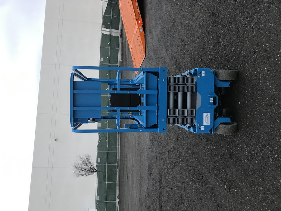 2019 Genie GS-1930 Half Height Swing Gate, 800W Inverter