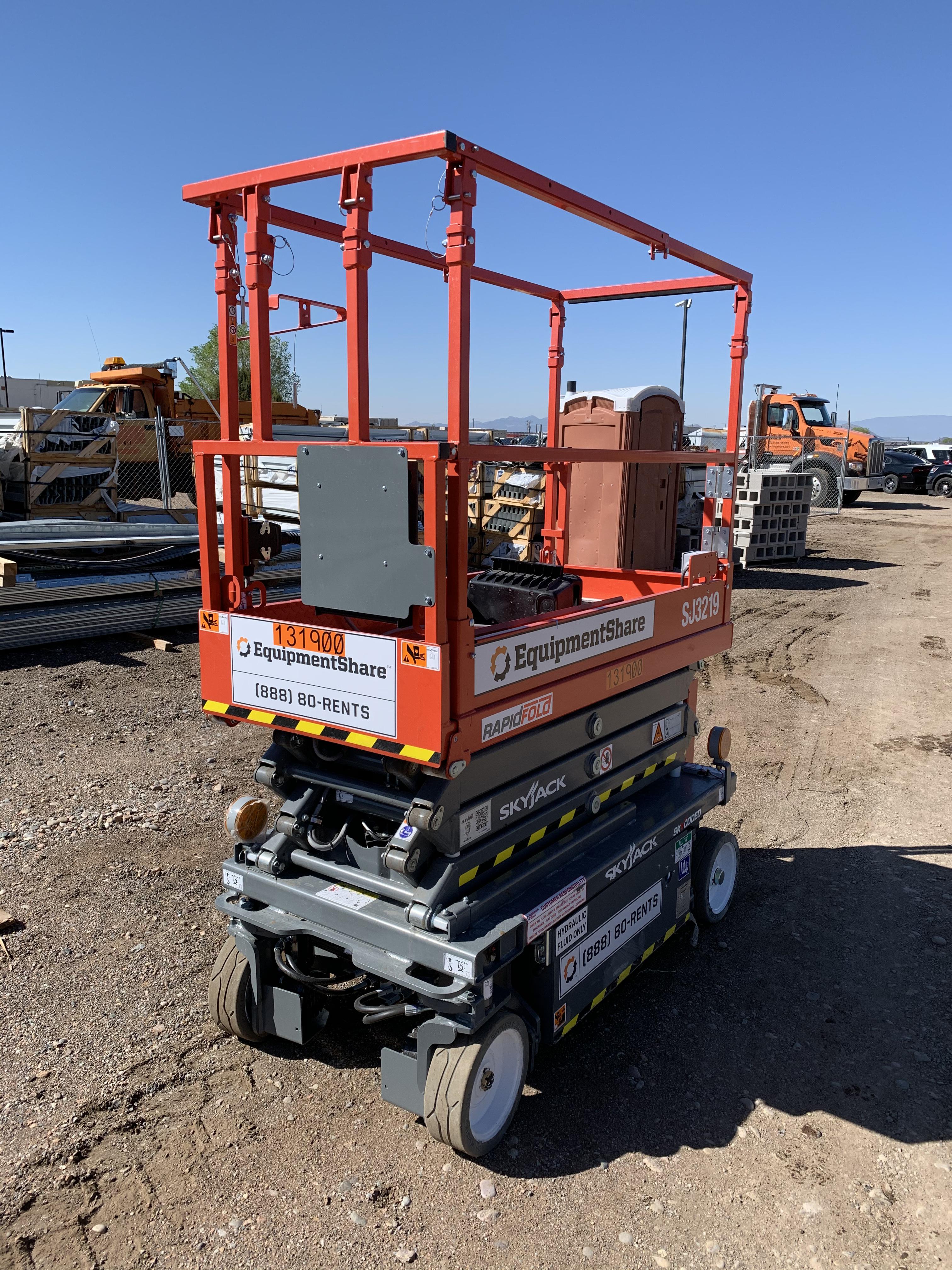 2021 SKYJACK SJ3219