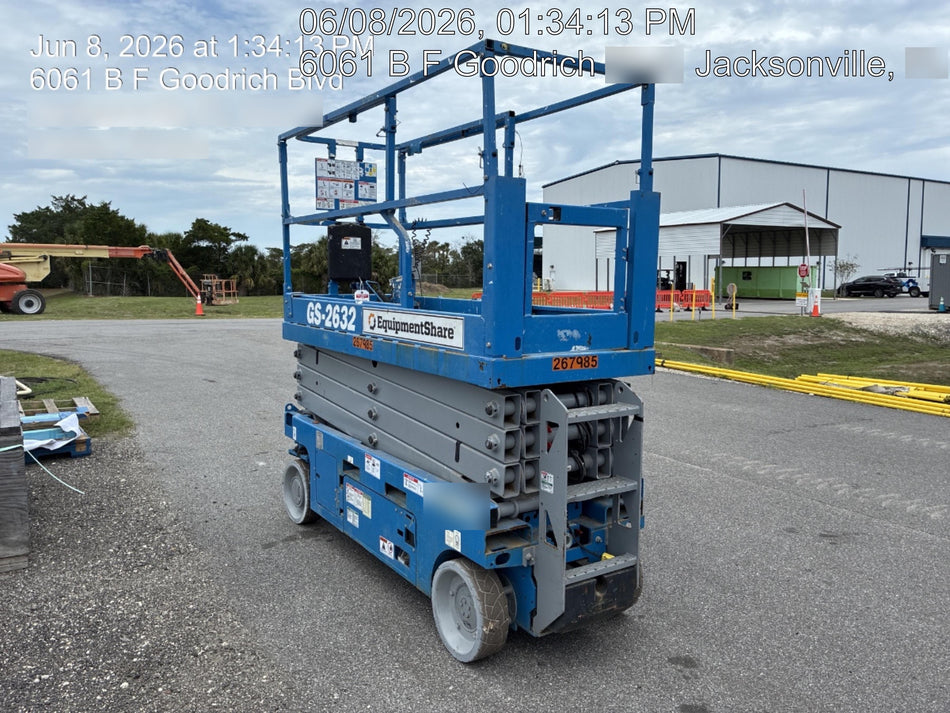 2022 GENIE GS-2632