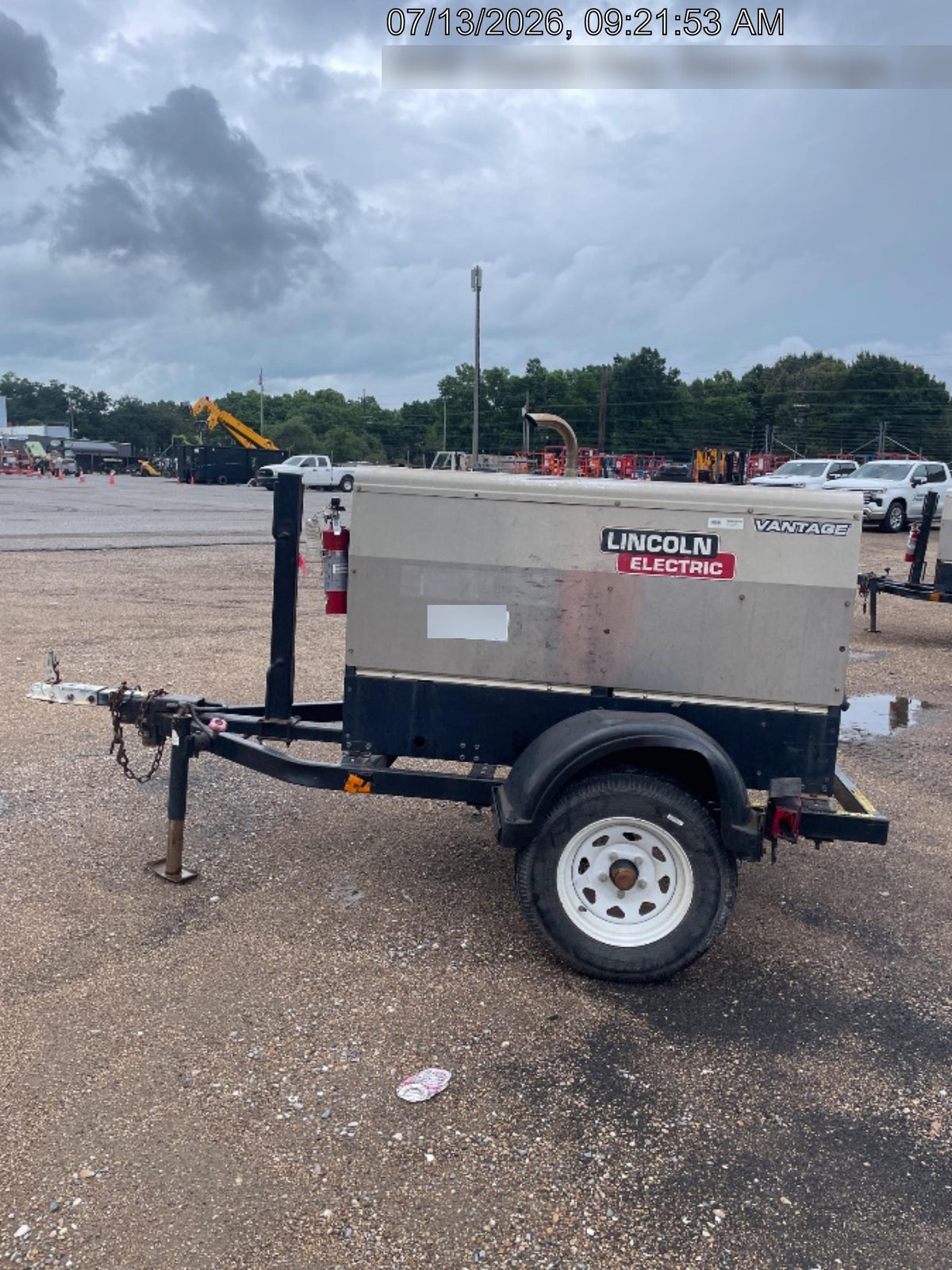2019 Lincoln Electric Vantage 322 Welder Ready-Pak 3, Two wheel trailer, Fender and Light kit, Cable Rack