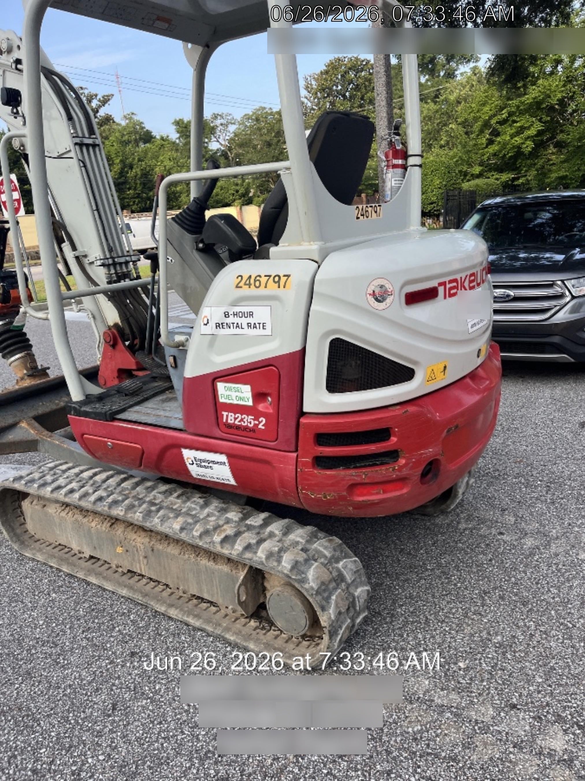 2022 TAKEUCHI TB235-2R