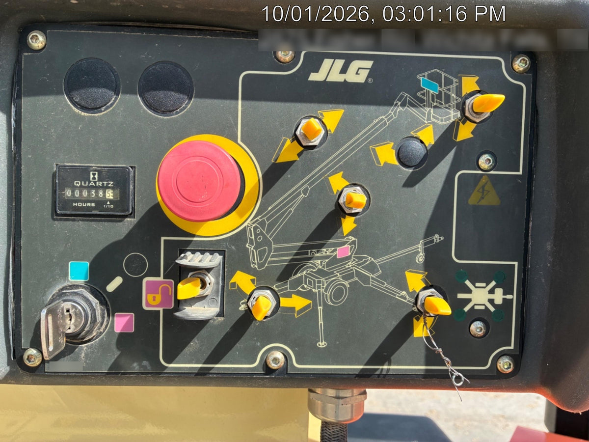 2023 JLG T350