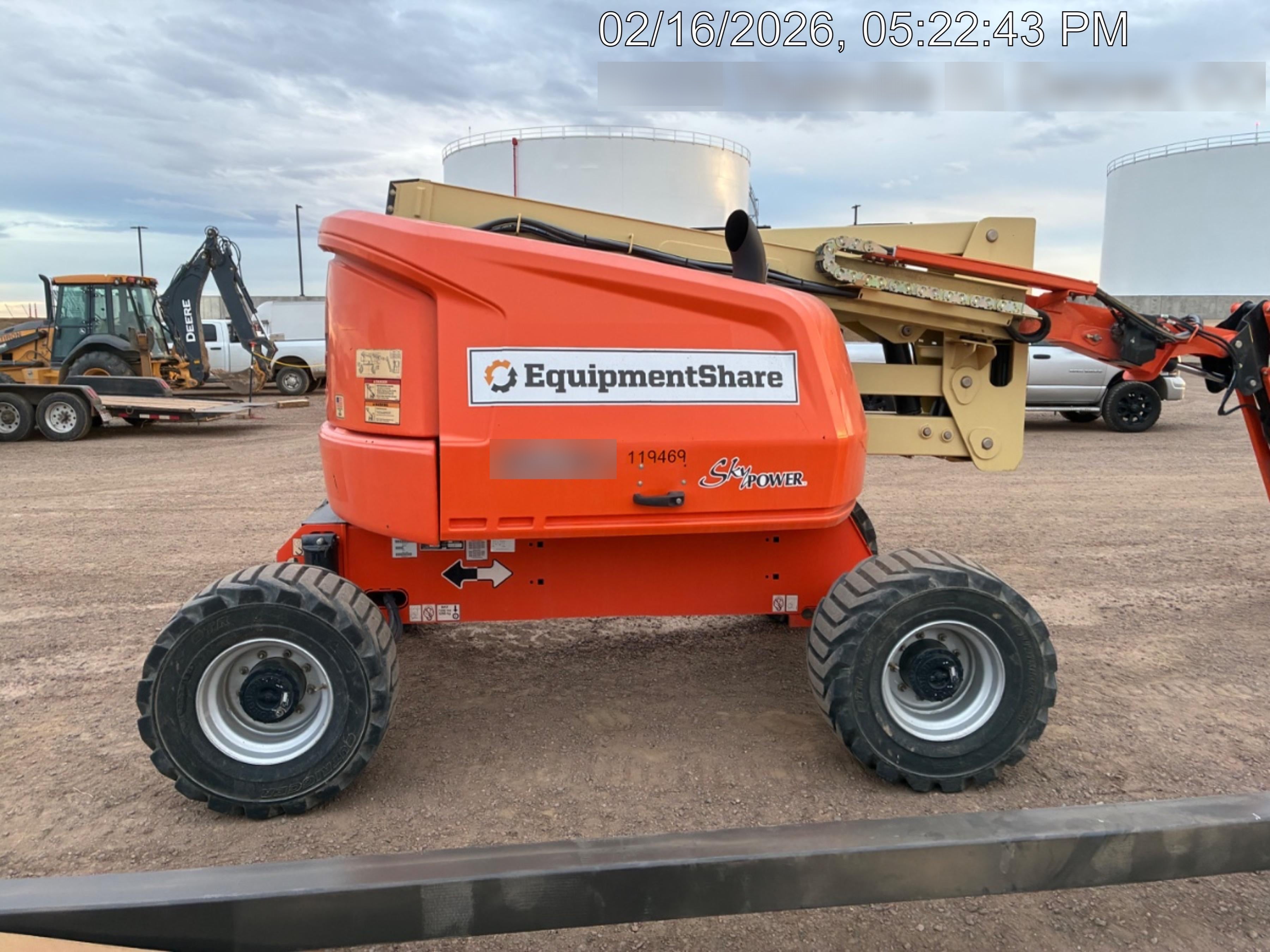 2021 JLG 450AJ