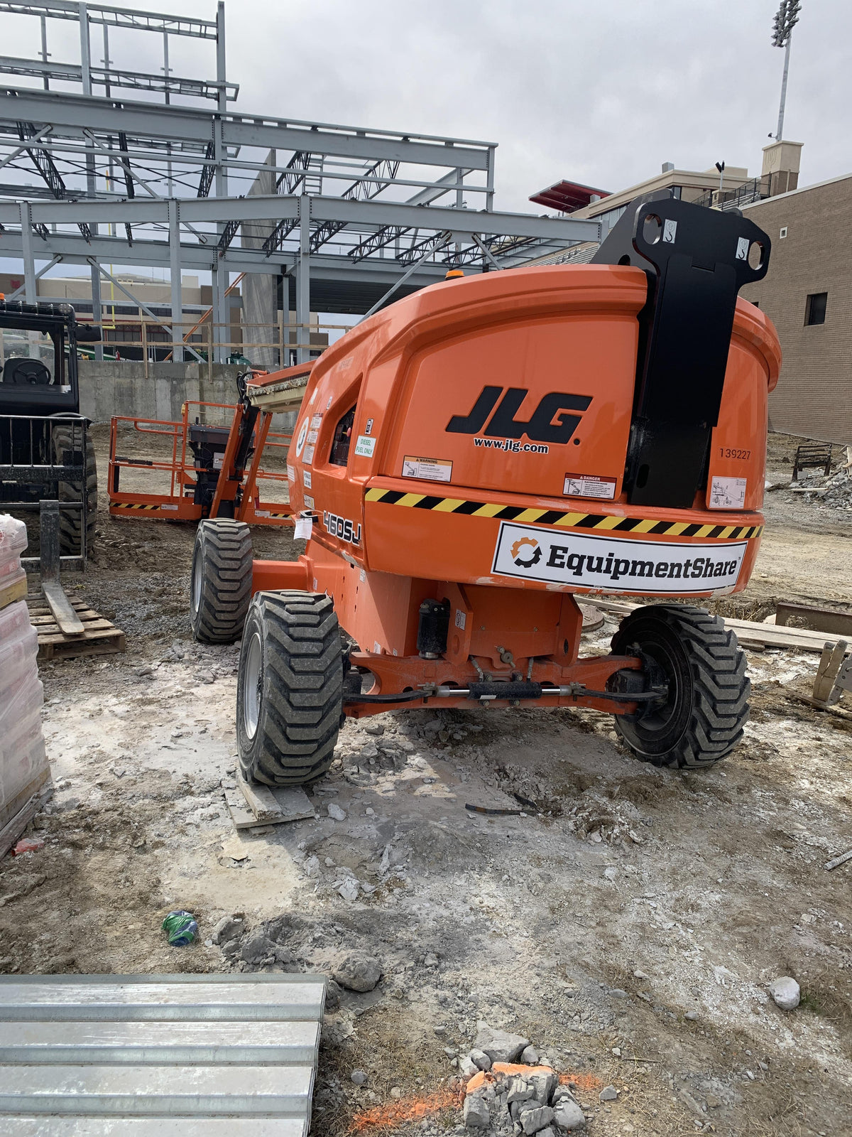 2021 JLG 460SJ